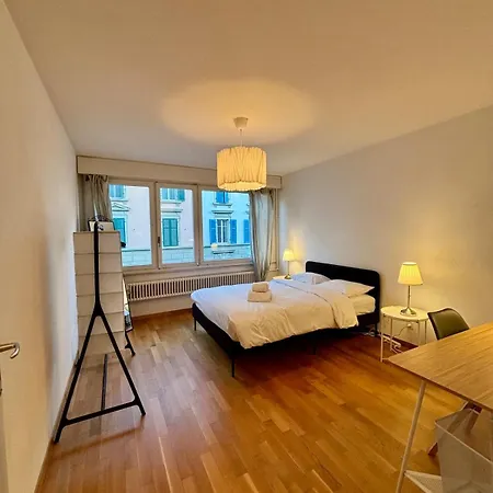 Comfy & Cozy In Apartment Bern